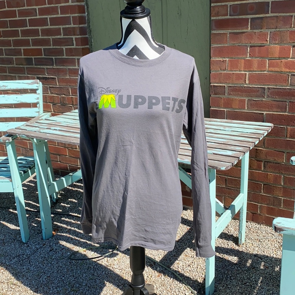 NWOT - UNISEX - Disney’s The Muppets Long Sleeve